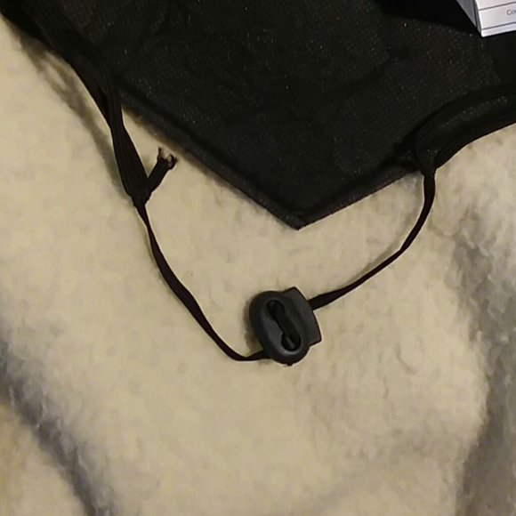 Universal Monster Classic Vampire Costume - Picture 8 of 11